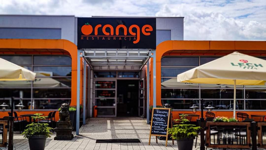 Hotel Orange Пжезмерово Экстерьер фото