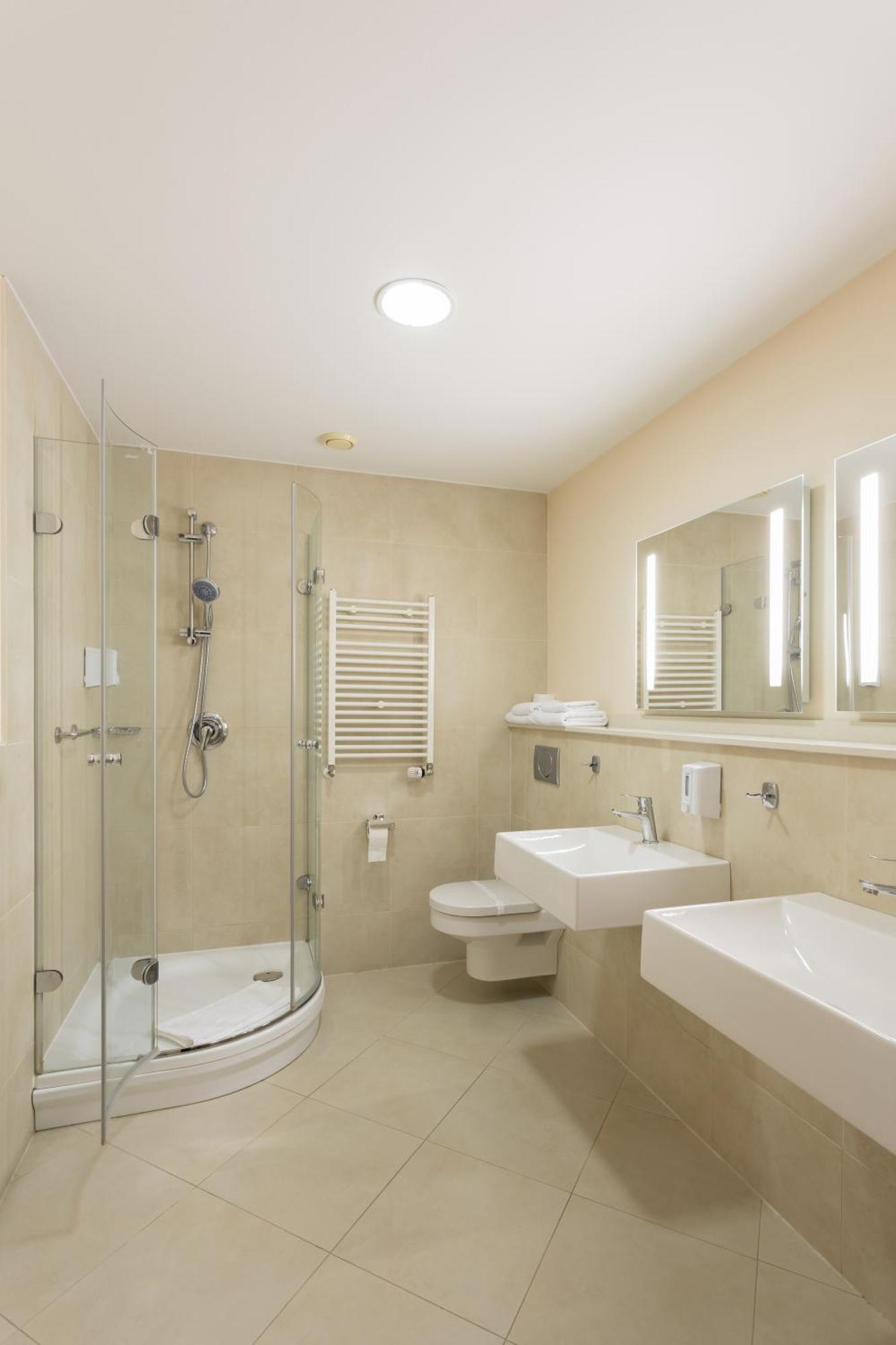 Hotel Orange Пжезмерово Экстерьер фото